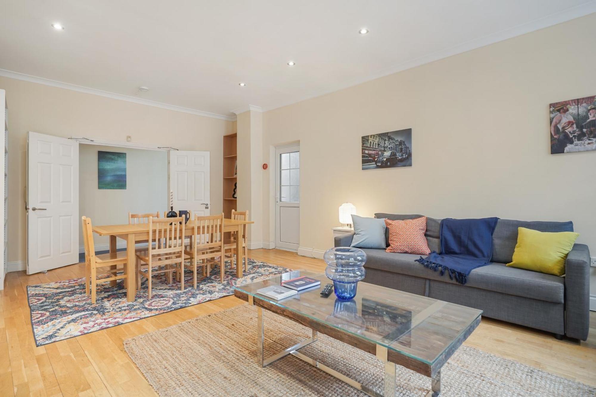 Apartamento The Chic Townhouse In Kings Cross!!! 3 Floors Londres Exterior foto